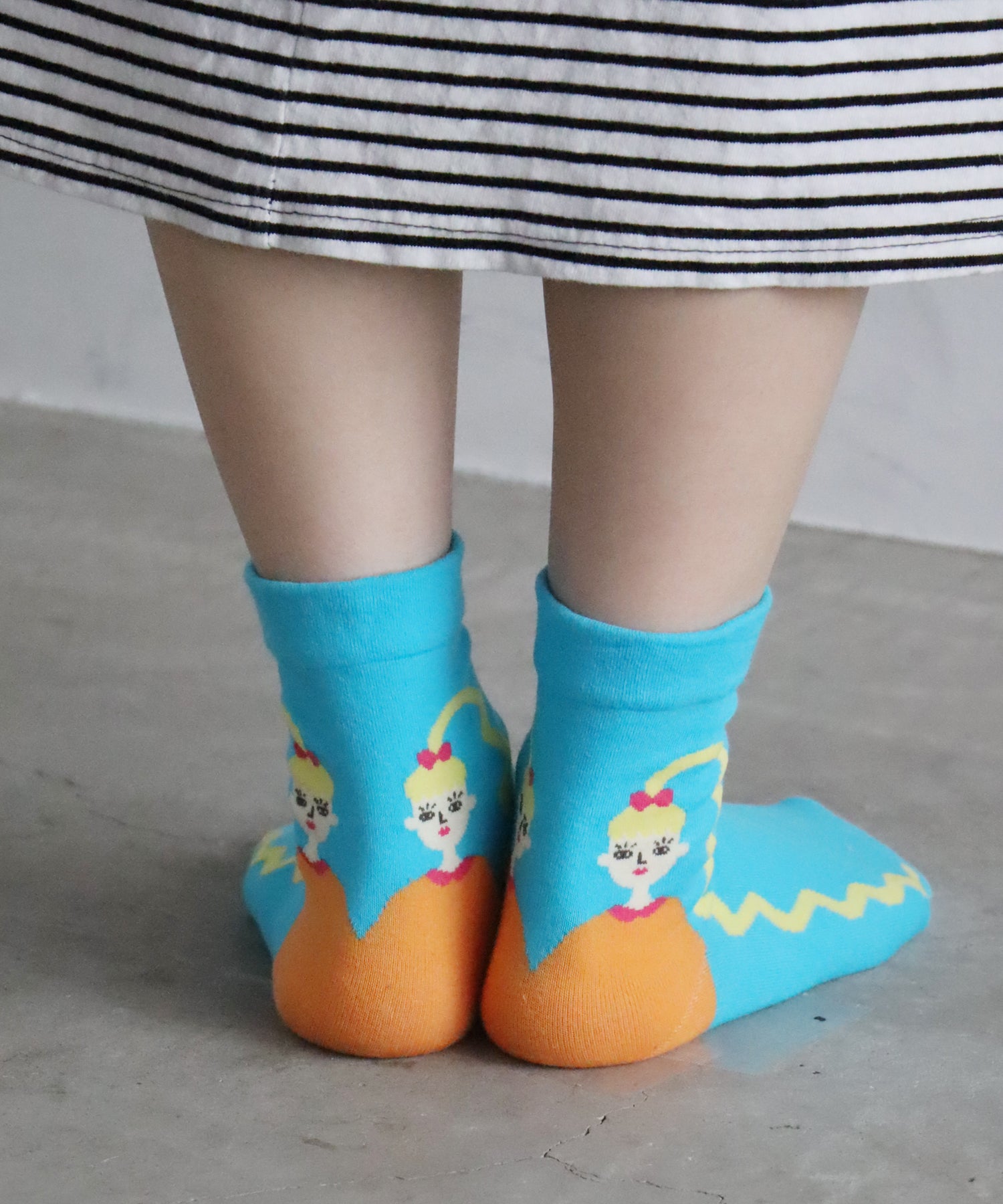 〈TIME SALE〉【2足組】ロングヘア―ツインズ ショートソックス