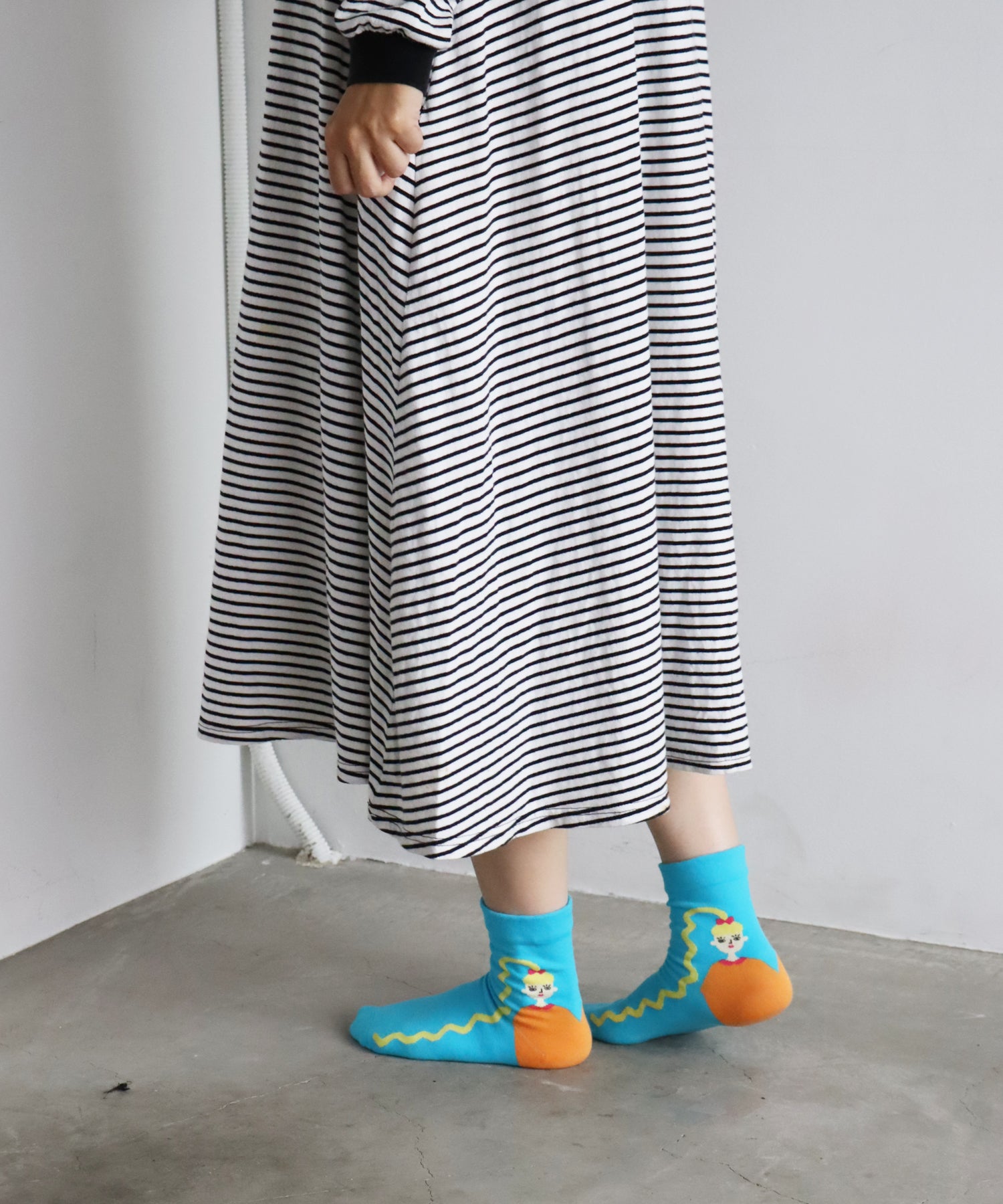 〈TIME SALE〉【2足組】ロングヘア―ツインズ ショートソックス