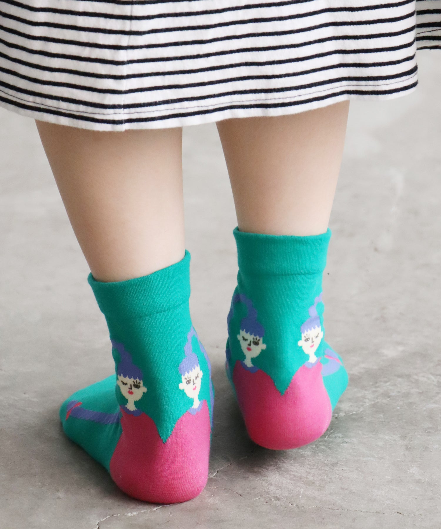 〈TIME SALE〉【2足組】ロングヘア―ツインズ ショートソックス