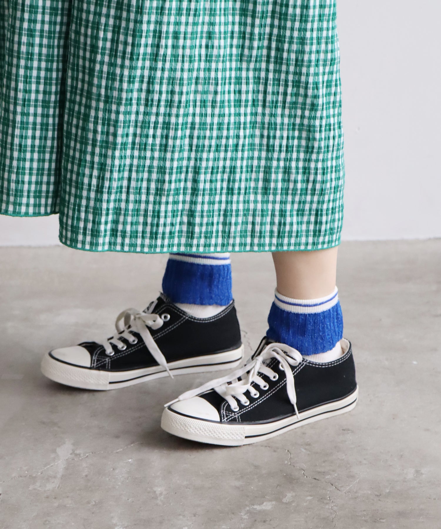 〈TIME SALE〉【2足組】シャイニーフリル ショートソックス