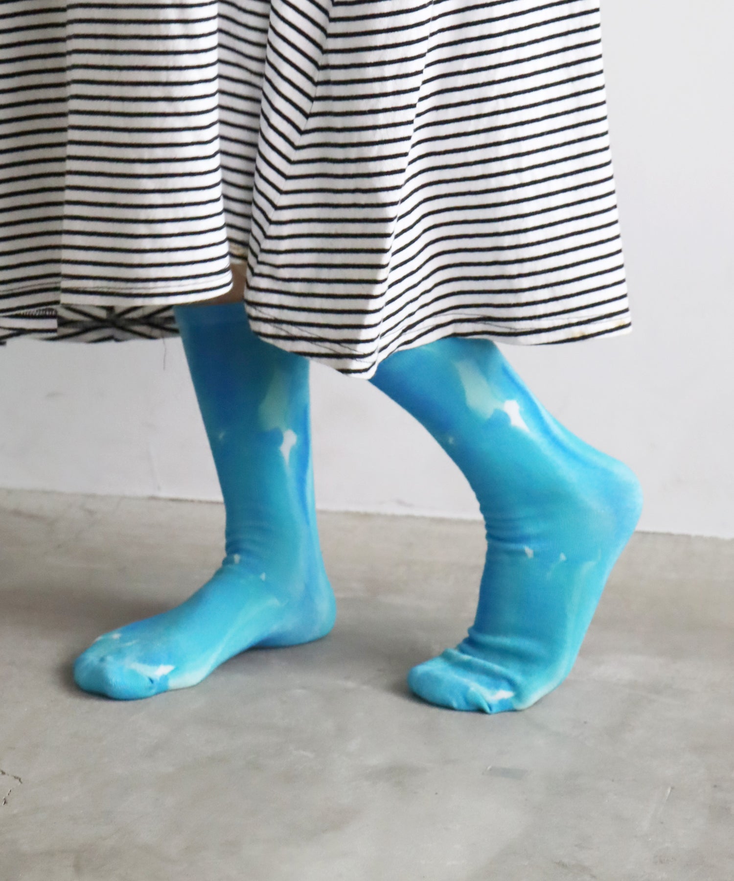 〈TIME SALE〉【2足組】青のねむり色のめざめ プリント クルーソックス