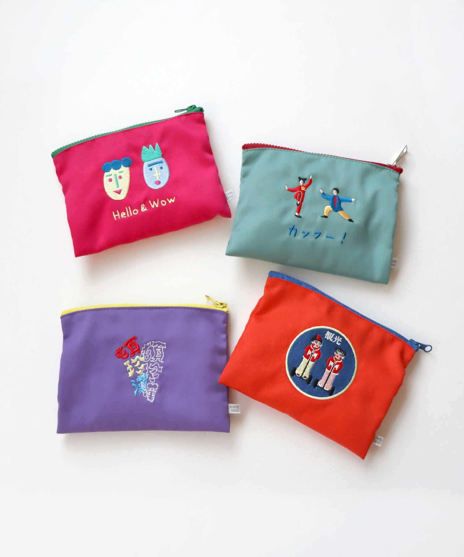★予約アイテム10％OFF★ コミカル刺繍 ポーチ