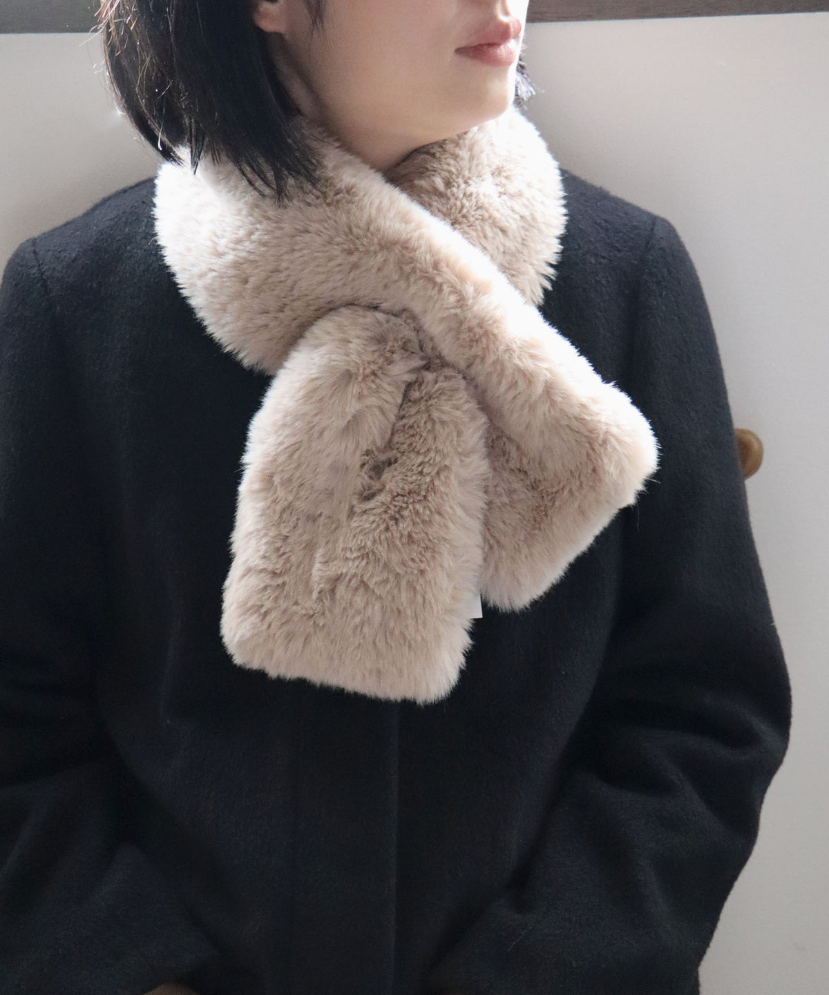 ベージュ