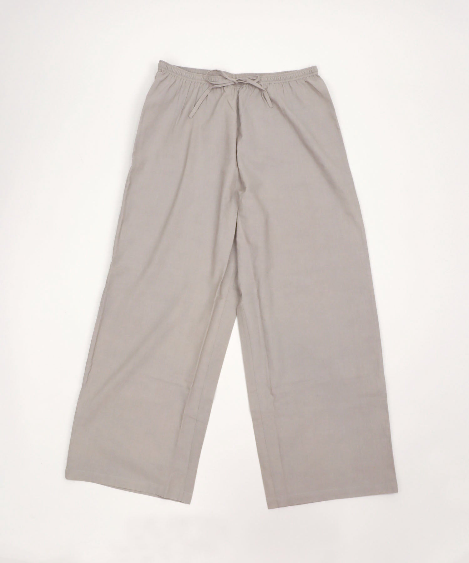 グレーベージュ