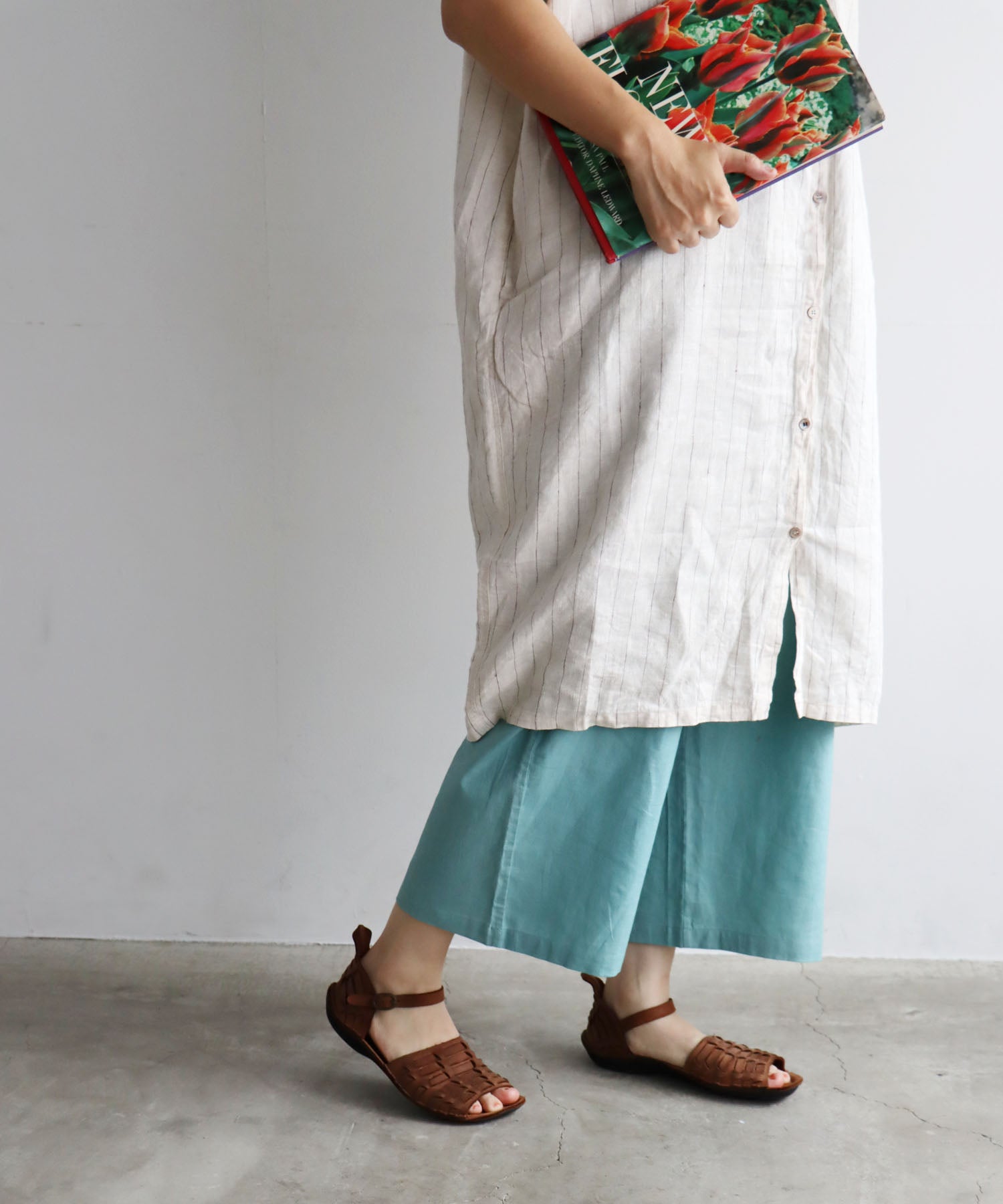 ミントグリーン