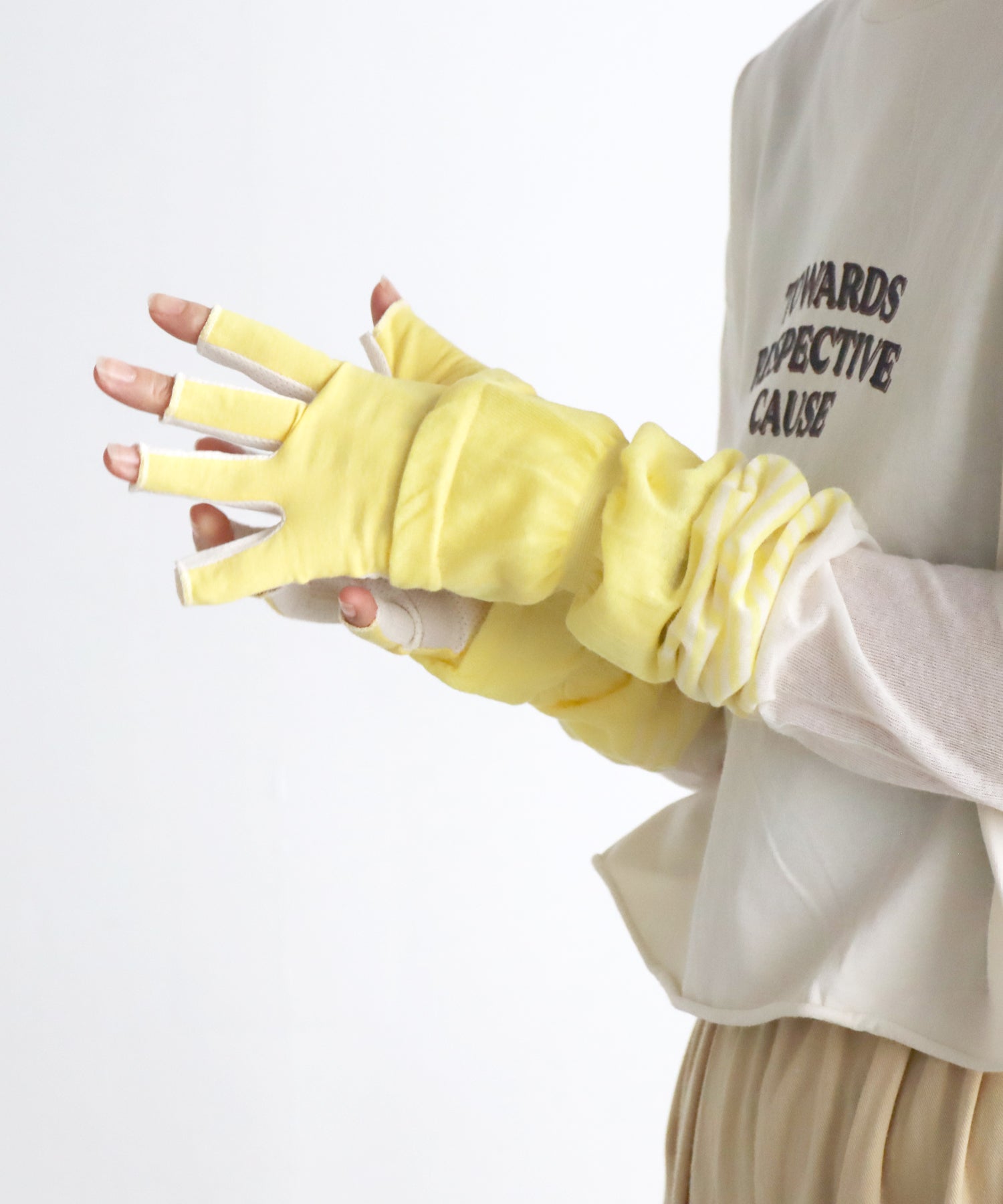 ＵＶガード手袋（指先カット）