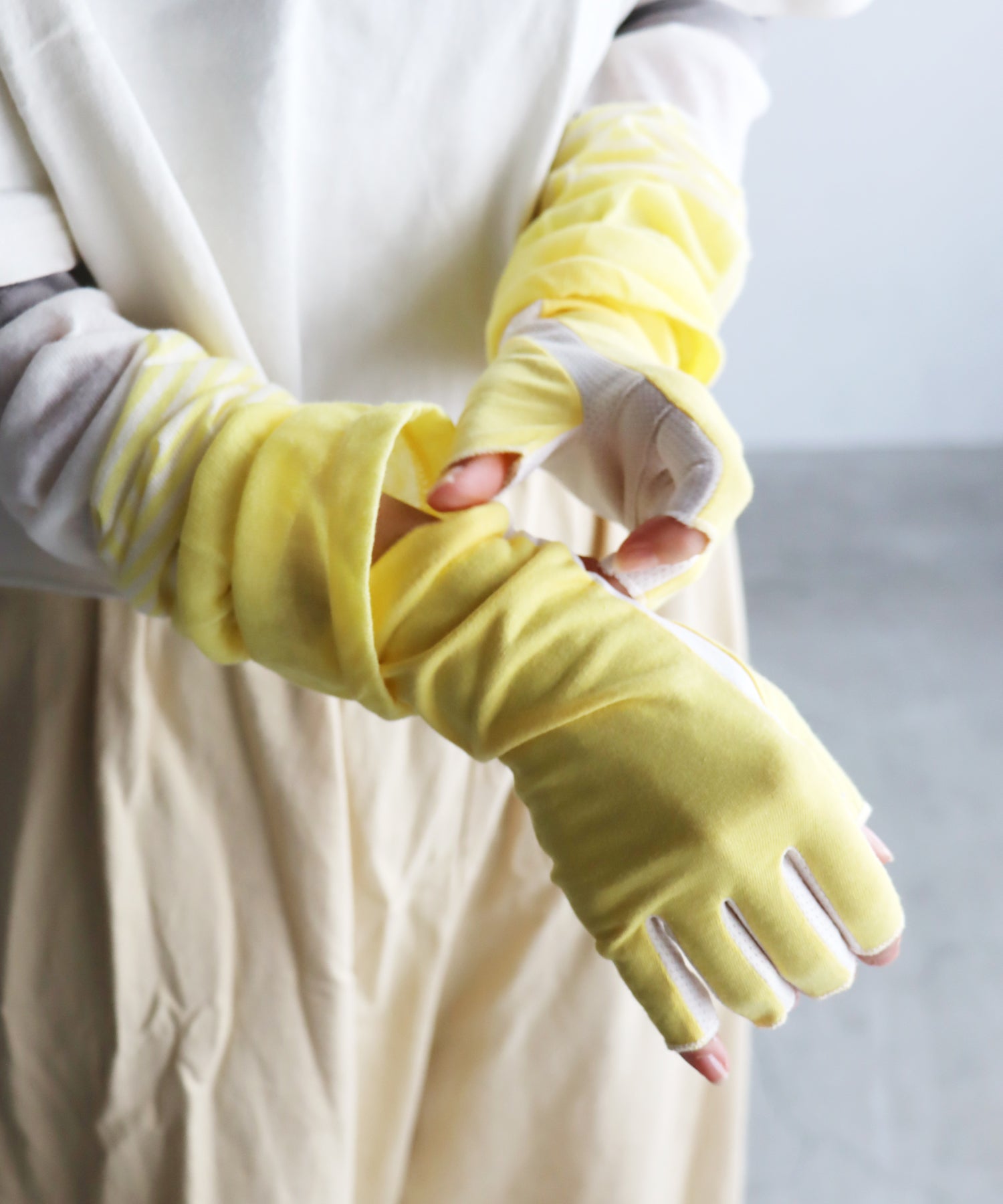 ＵＶガード手袋（指先カット）